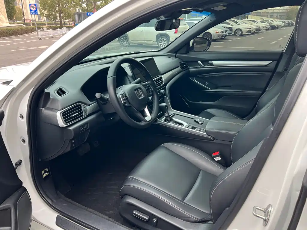 Honda Inspire 2023