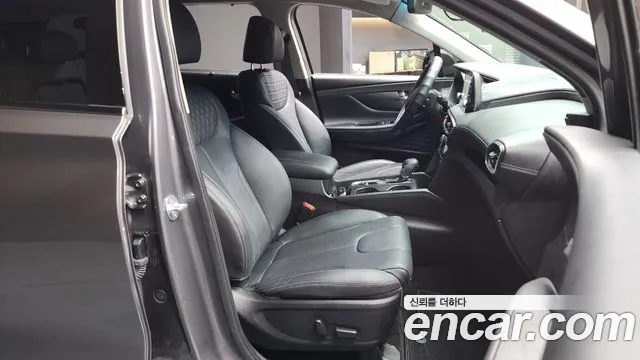 Hyundai Santa Fe 2020
