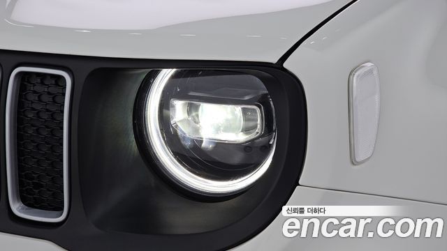 Jeep Renegade 2023