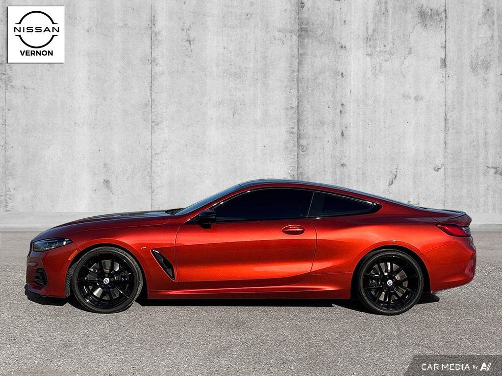BMW 8 серии 2023