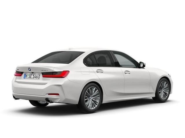 BMW 320 2023