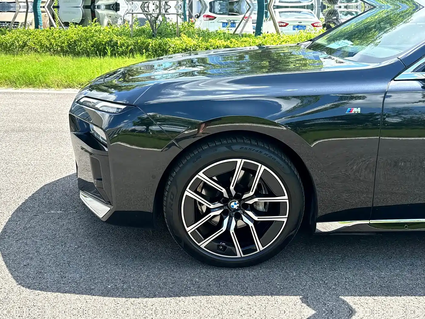BMW 7 серии 2024