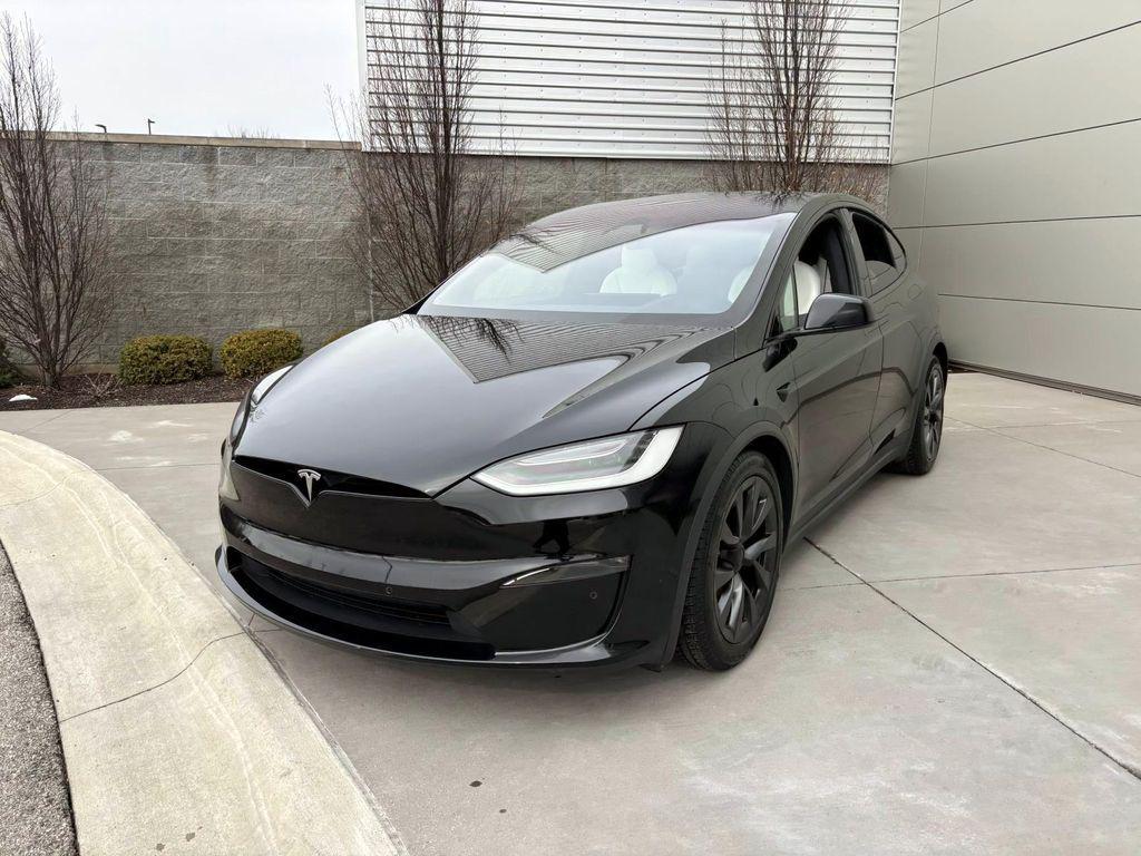 Tesla Model X 2022