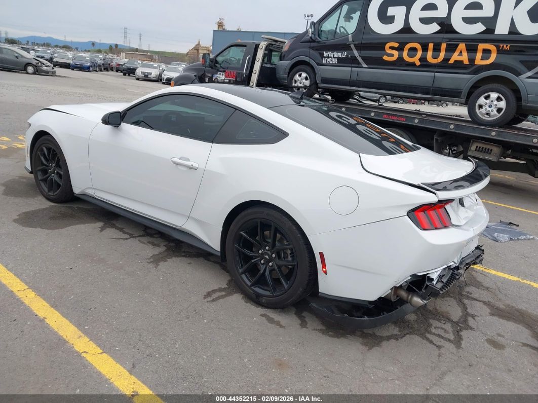 Ford Mustang 2025