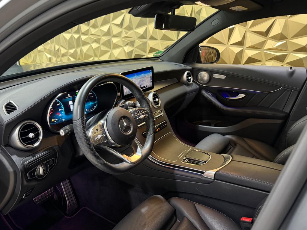 Mercedes-Benz GLC 220 2021