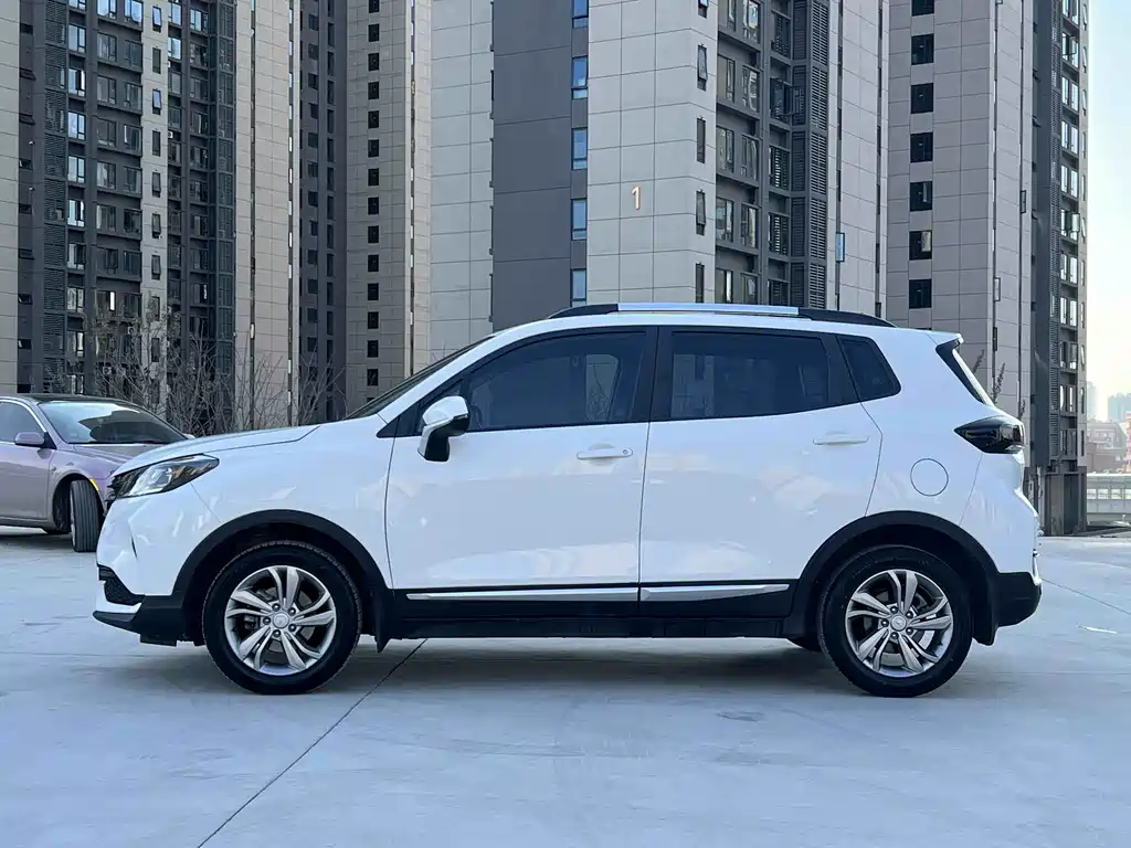 Changan CS15 2021