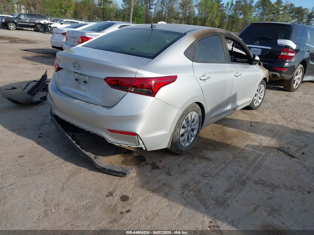 Hyundai Accent 2022