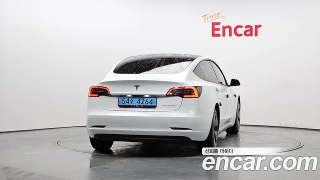 Tesla Model 3 2021