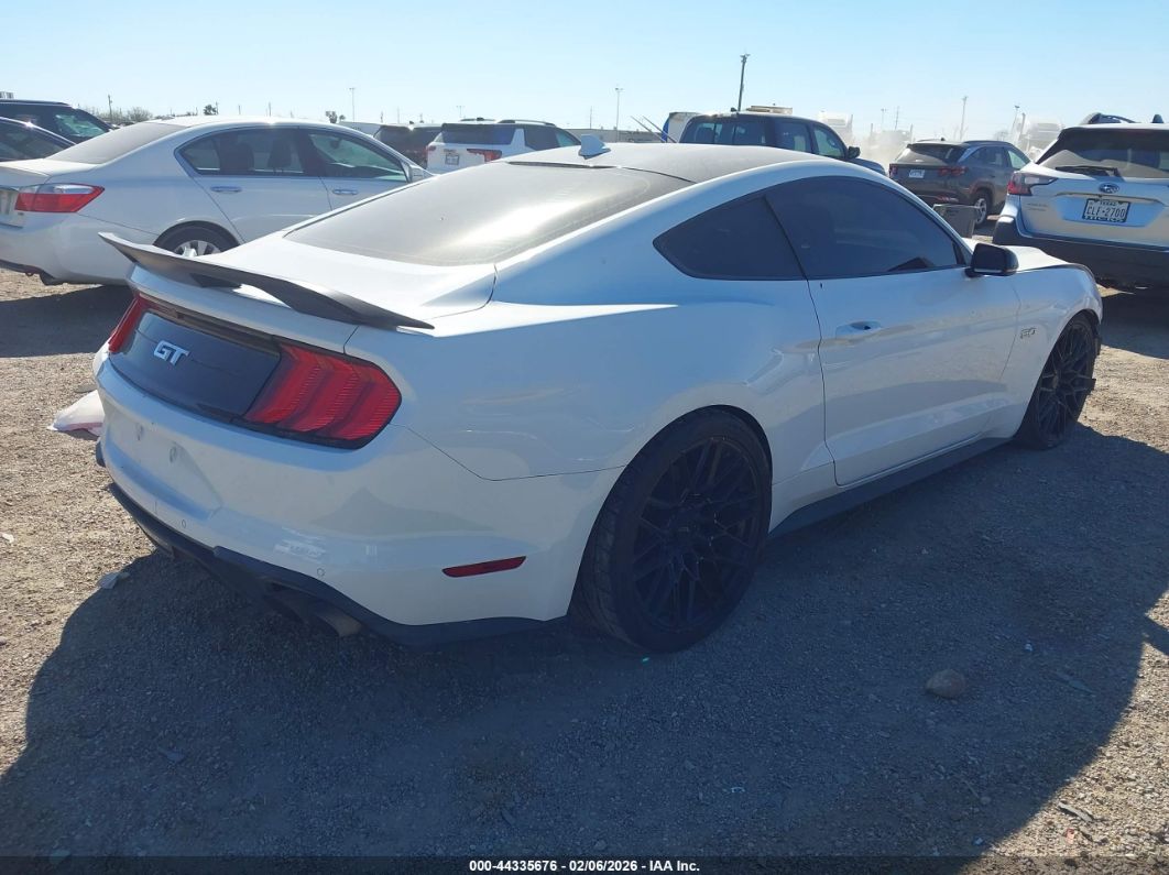 Ford Mustang 2022