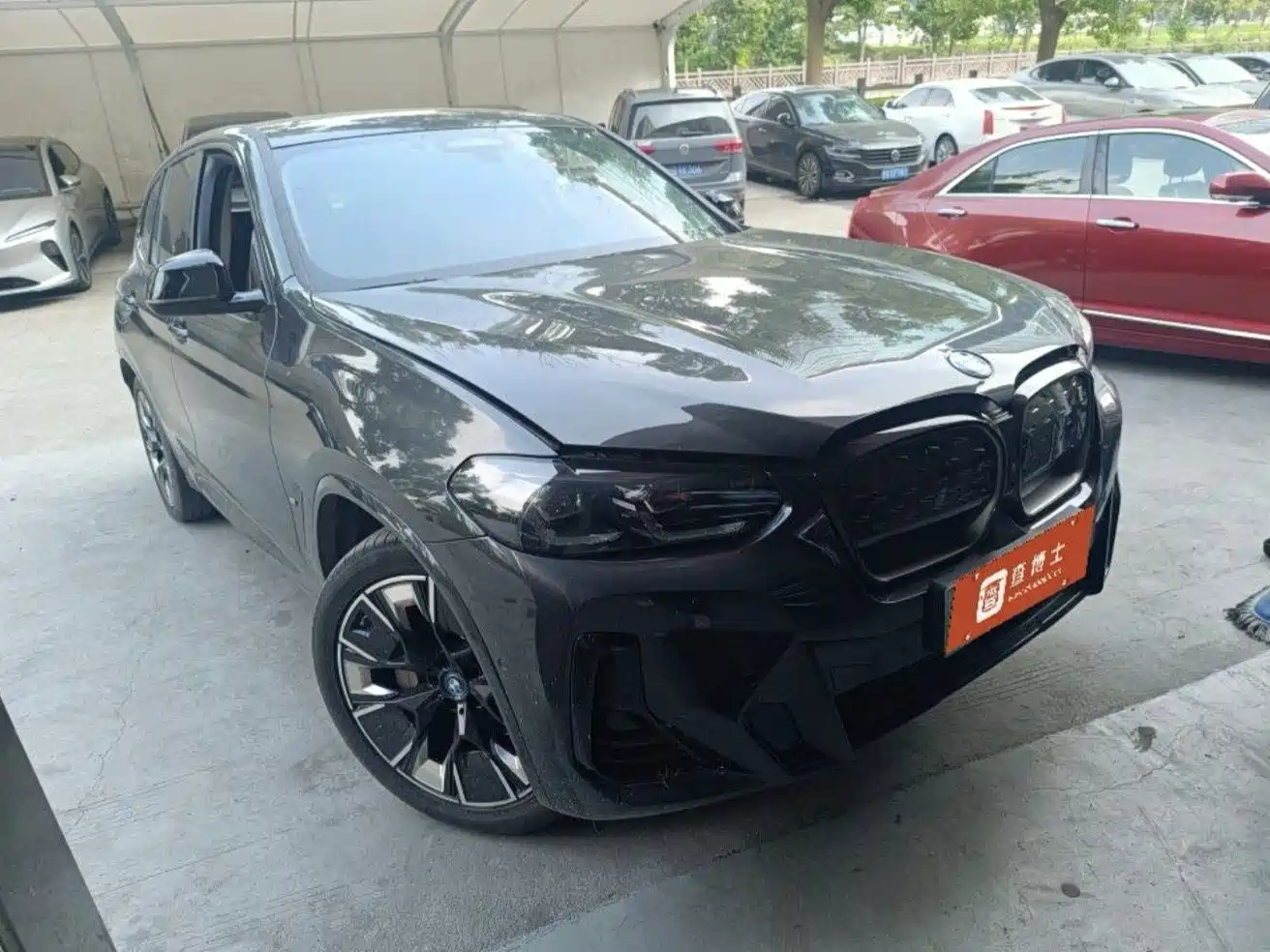 BMW iX3 2023