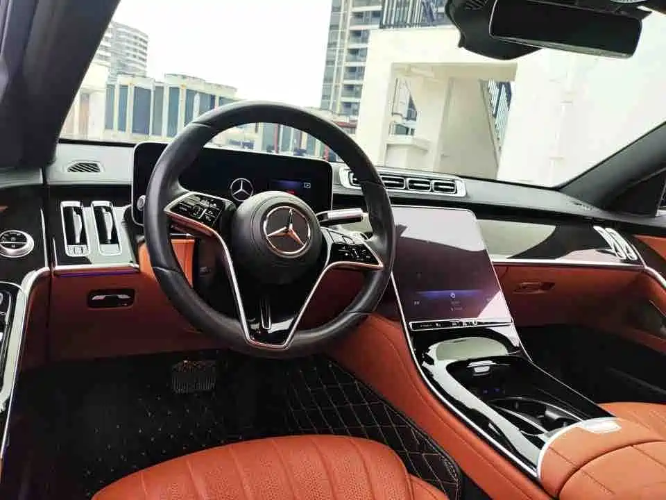 Mercedes-Benz S-Класс 2023