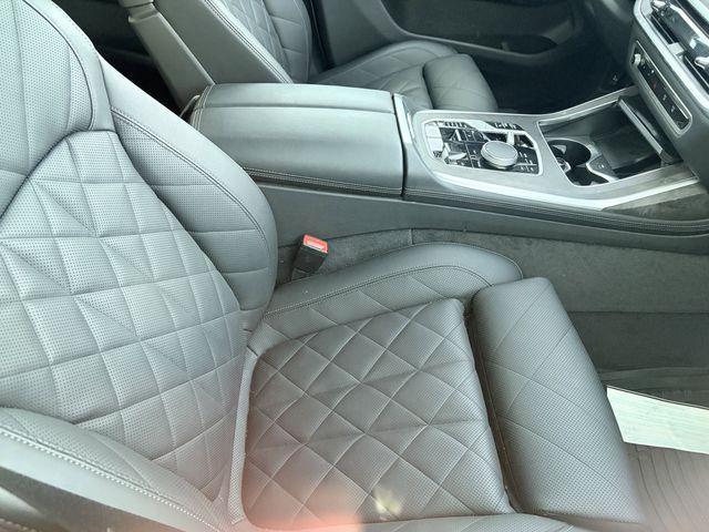 BMW X7 2024