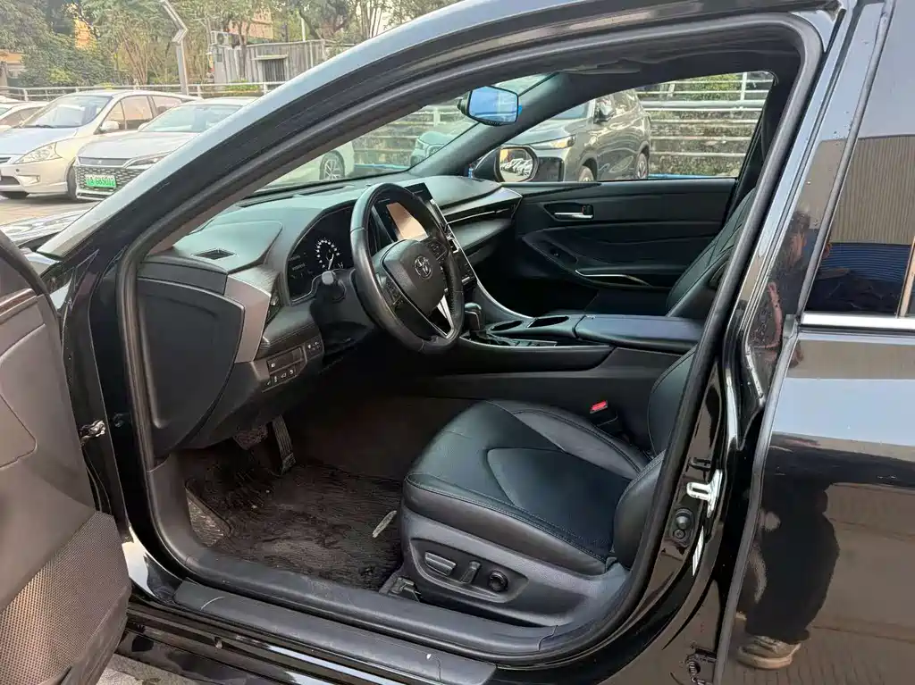 Toyota Avalon 2023