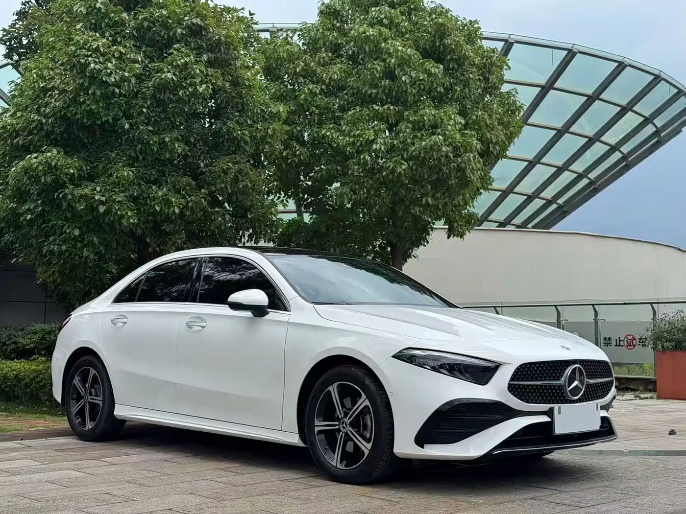 Mercedes-Benz A-Класс 2024