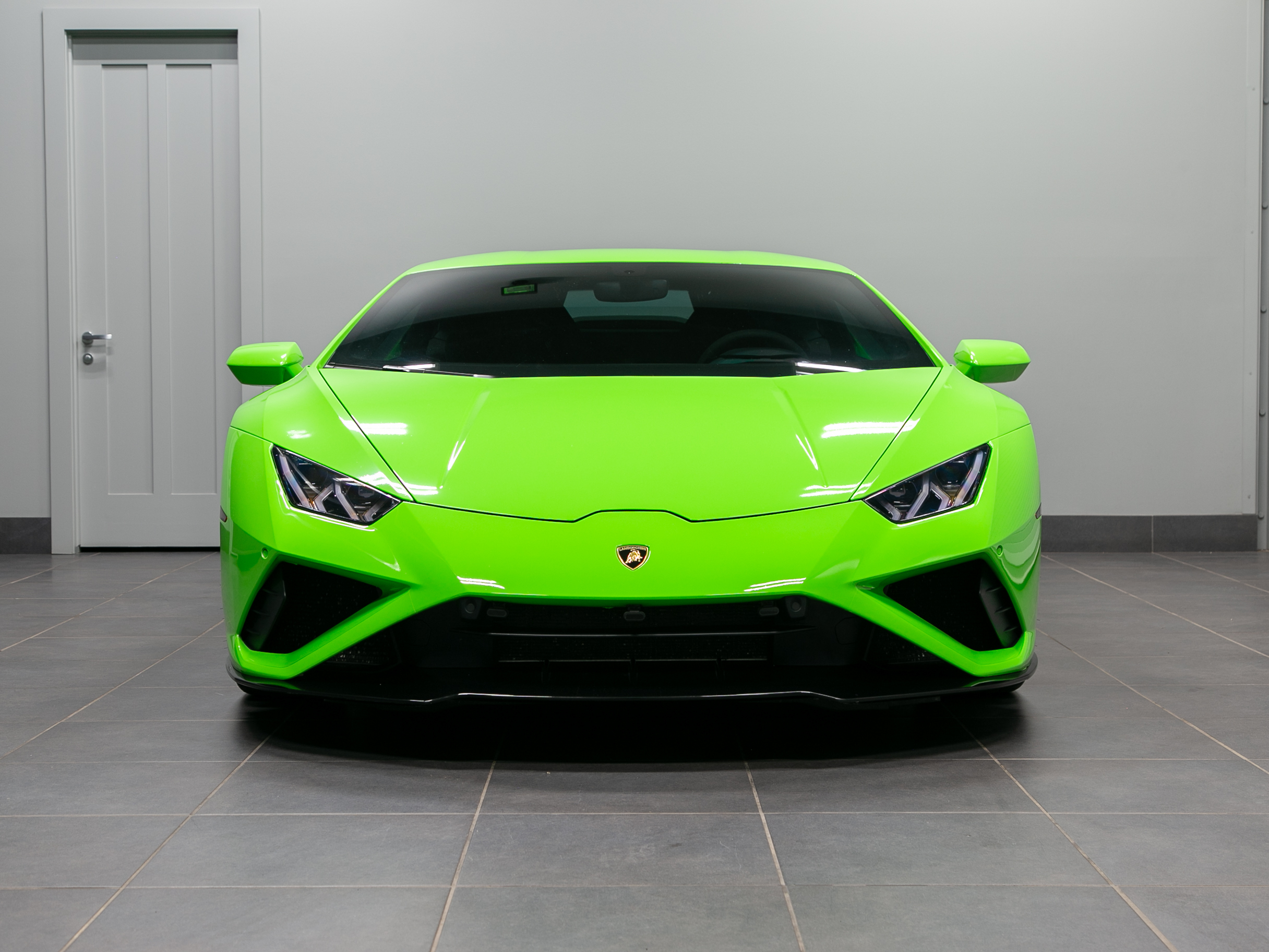 Lamborghini Huracán 2021