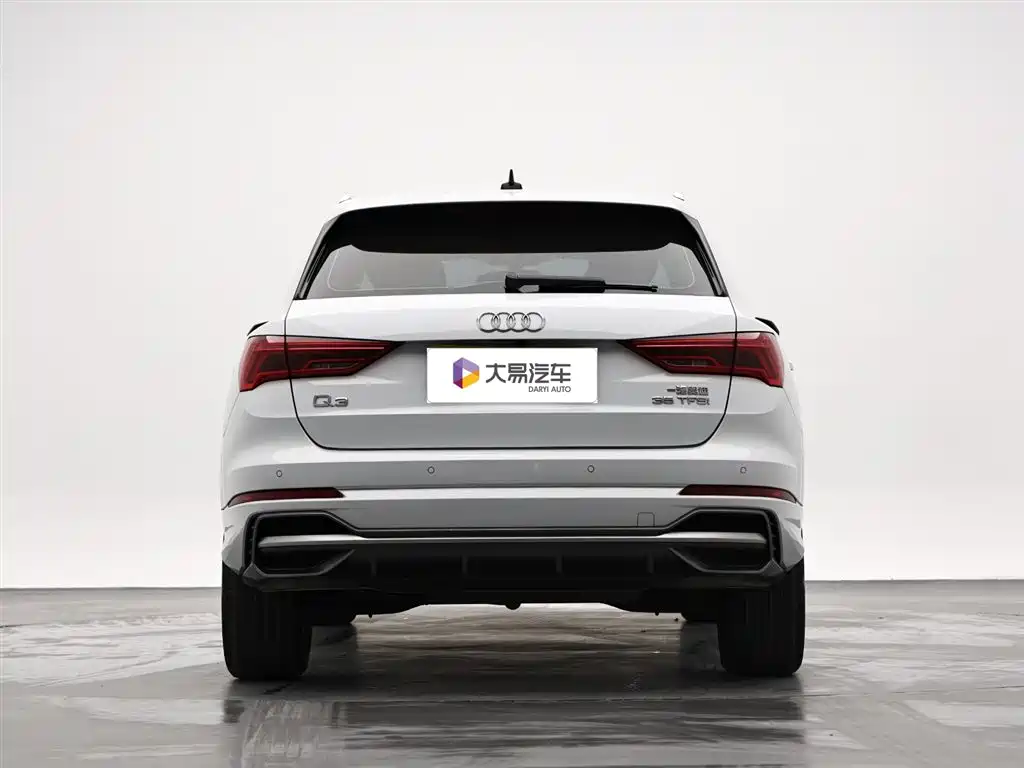 Audi Q3 2021