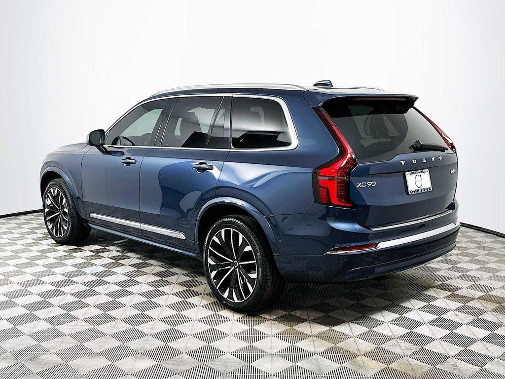 Volvo XC90 2025