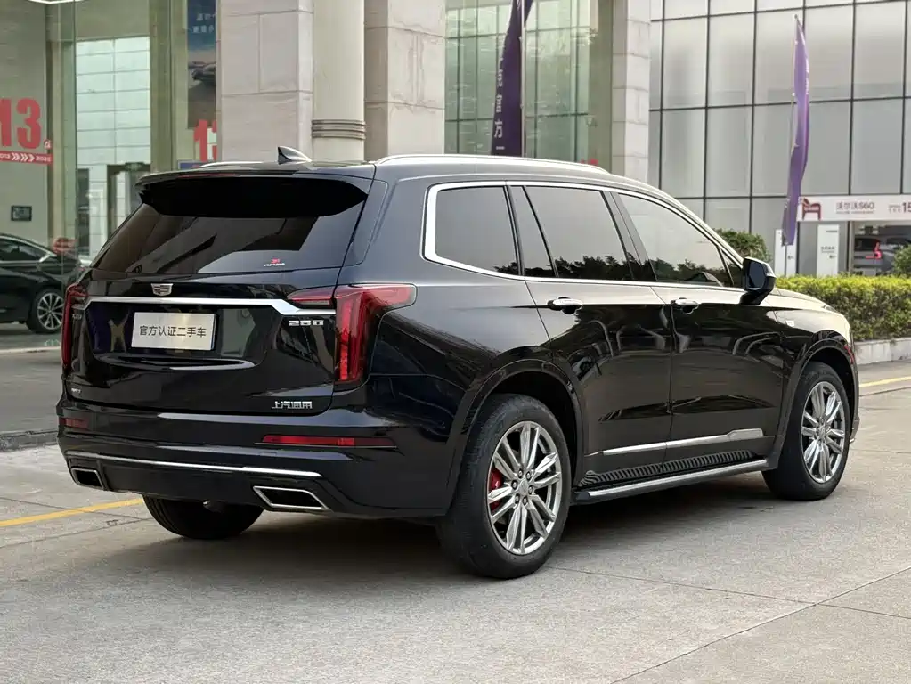 Cadillac XT6 2021