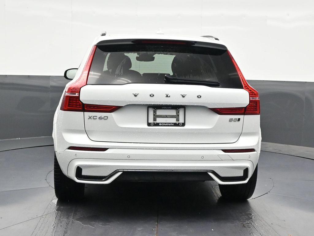 Volvo XC60 2024