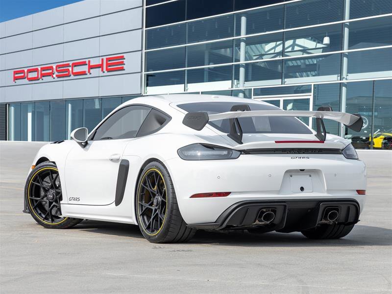 Porsche Cayman 2025