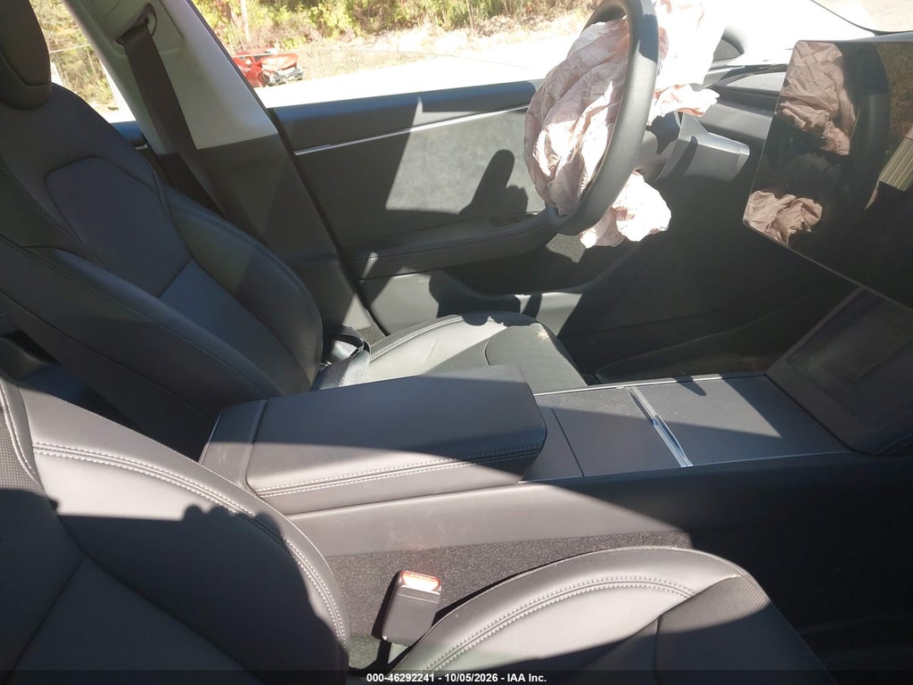 Tesla Model 3 2025