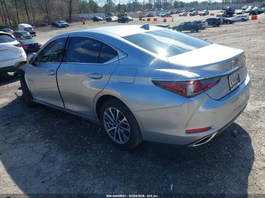 Lexus ES 2025