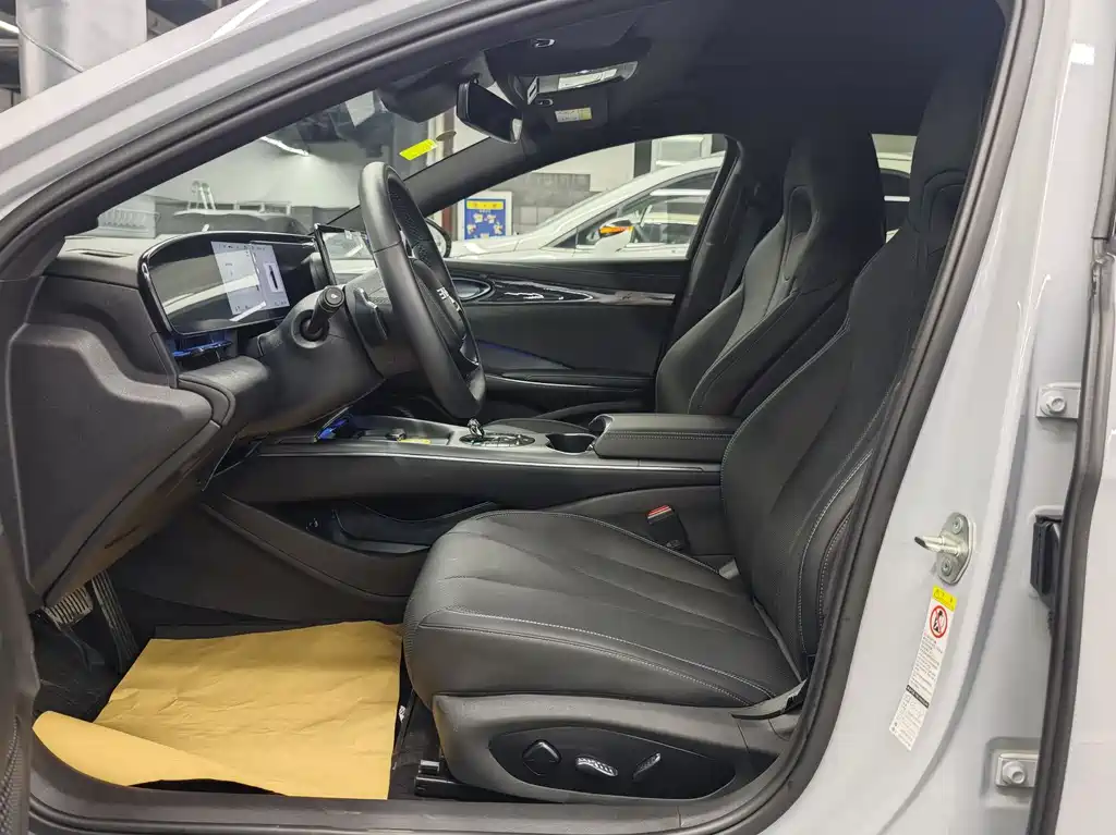 BYD Seal 2025