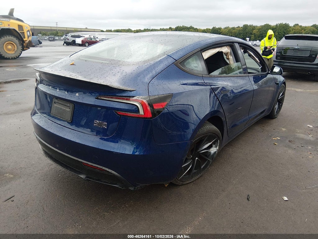 Tesla Model 3 2025