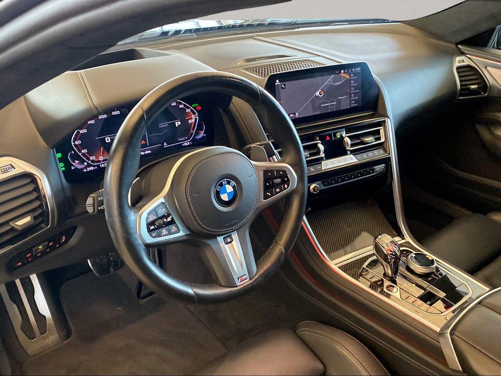 BMW M850 2021