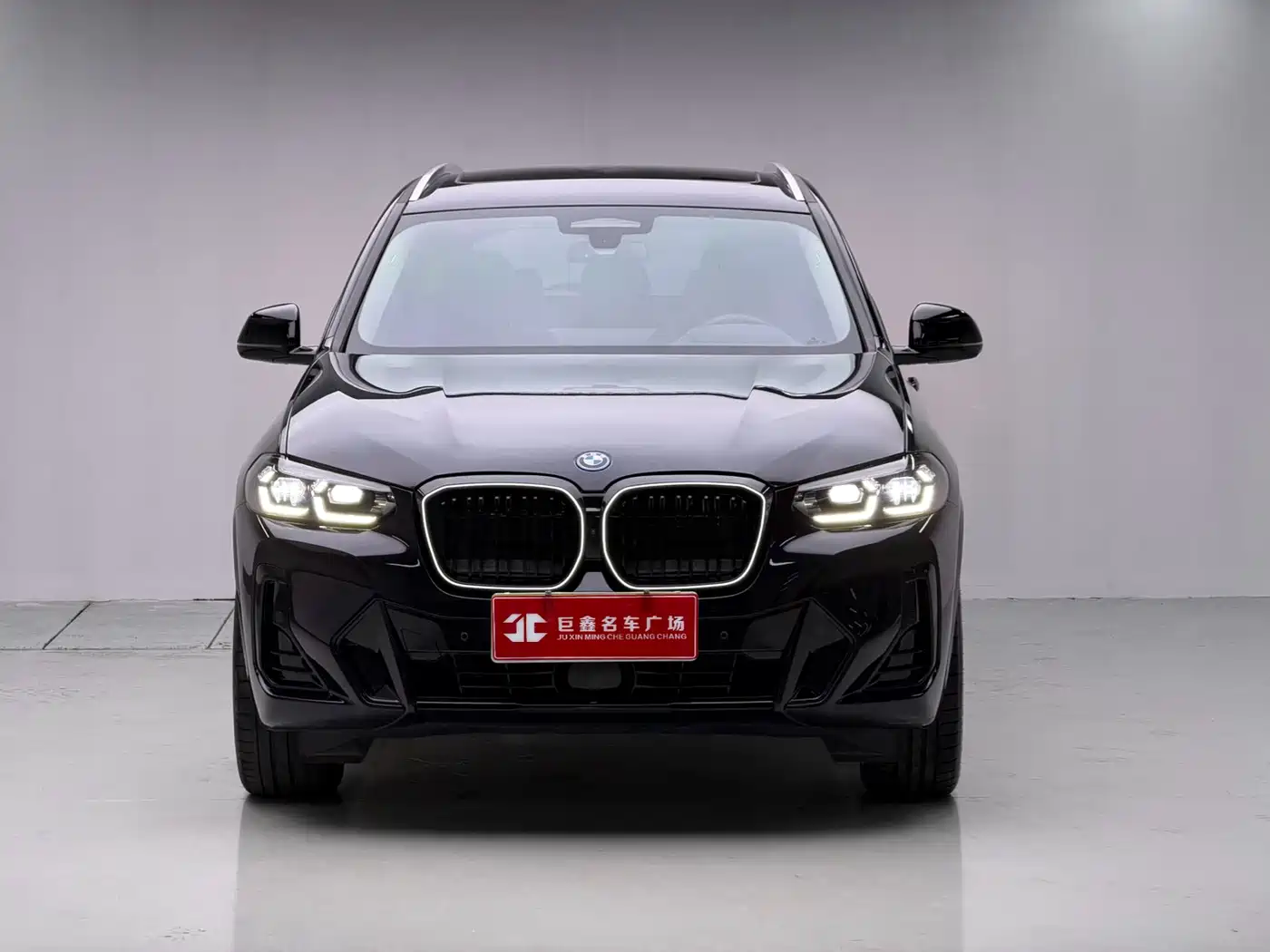 BMW iX3 2024