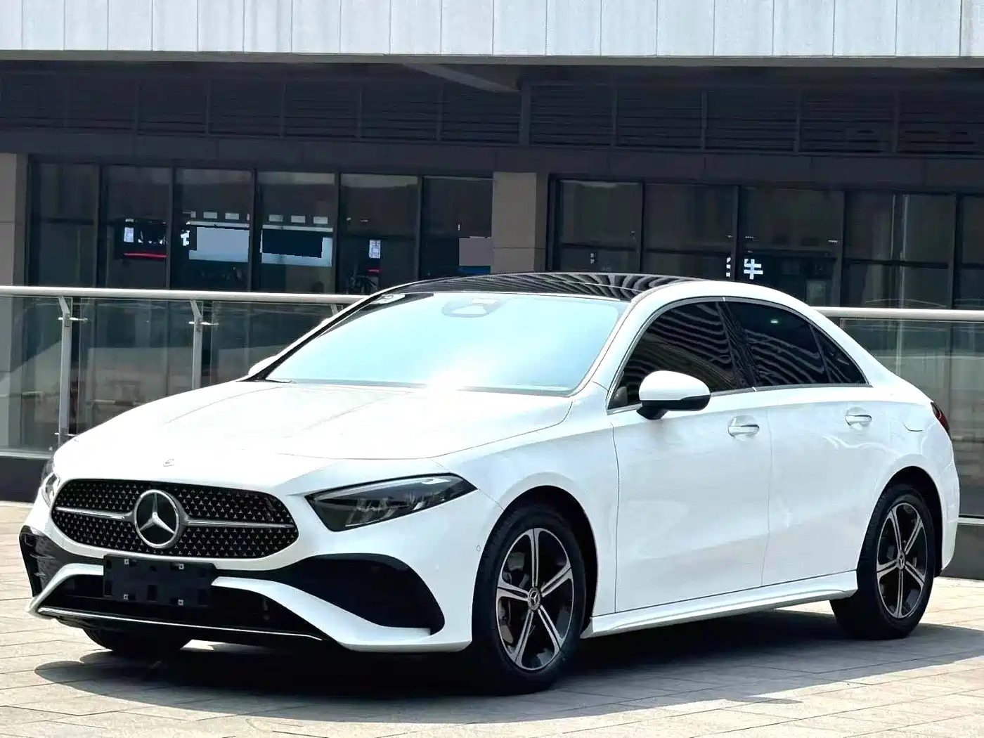 Mercedes-Benz A-Класс 2023