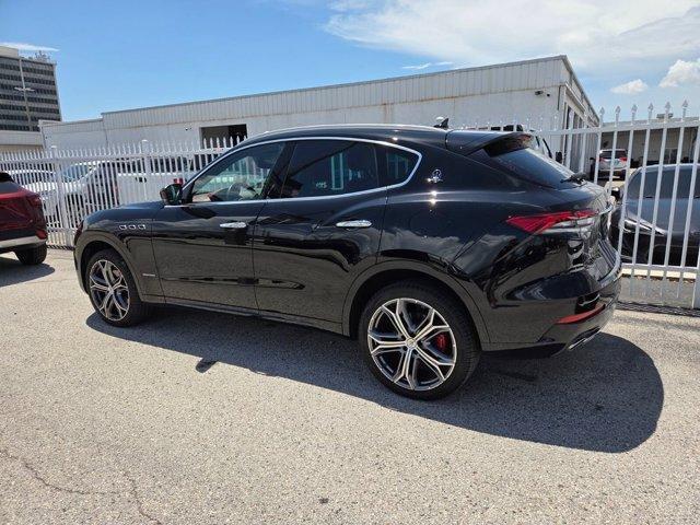 Maserati Levante 2021