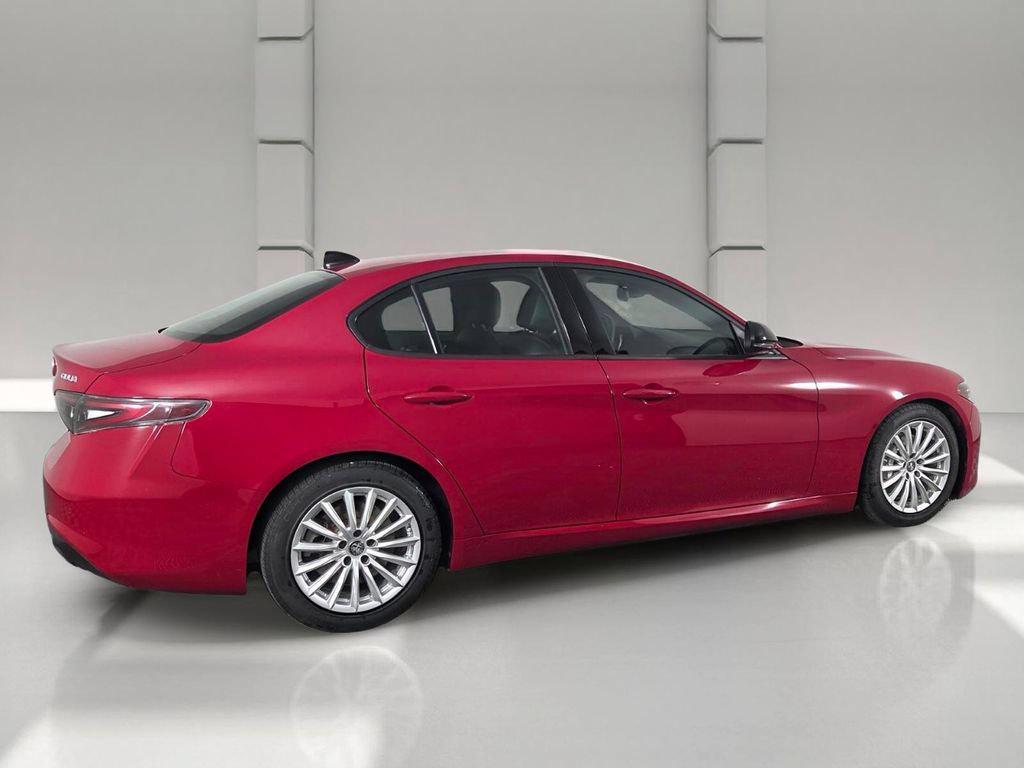 Alfa Romeo Giulia 2024