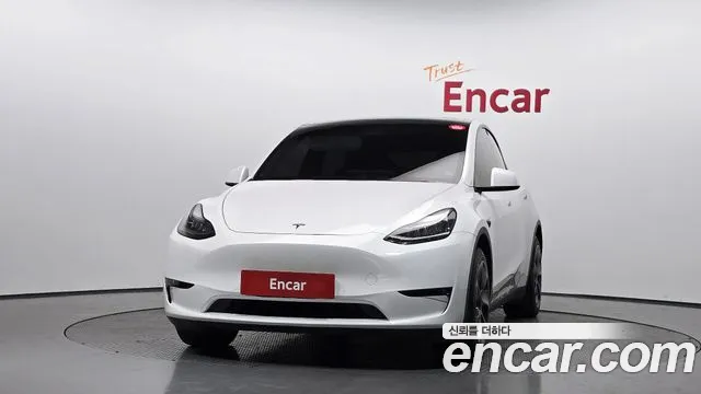 Tesla Model Y 2022