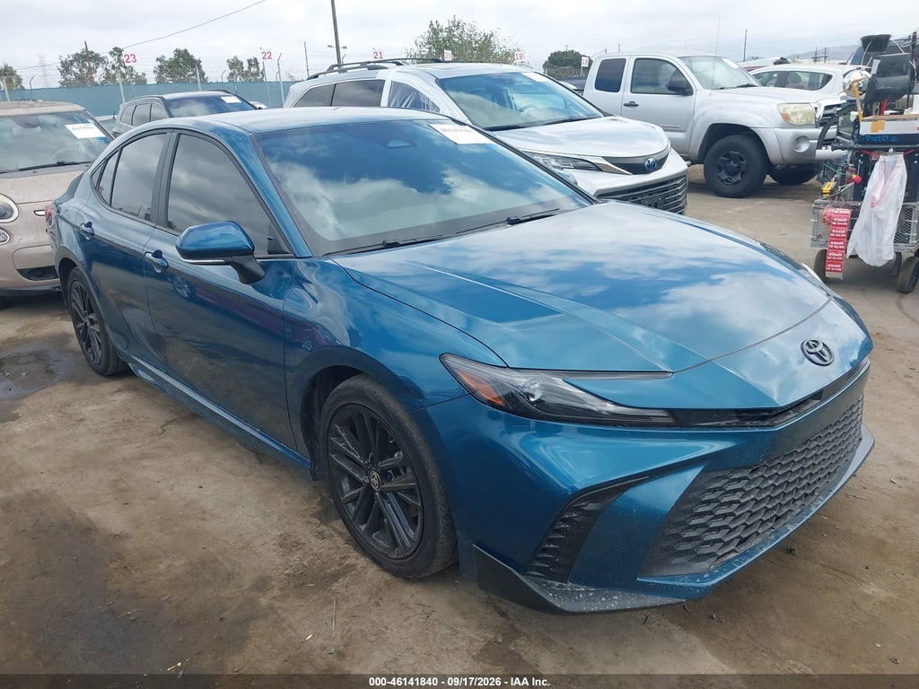 Toyota Camry 2026