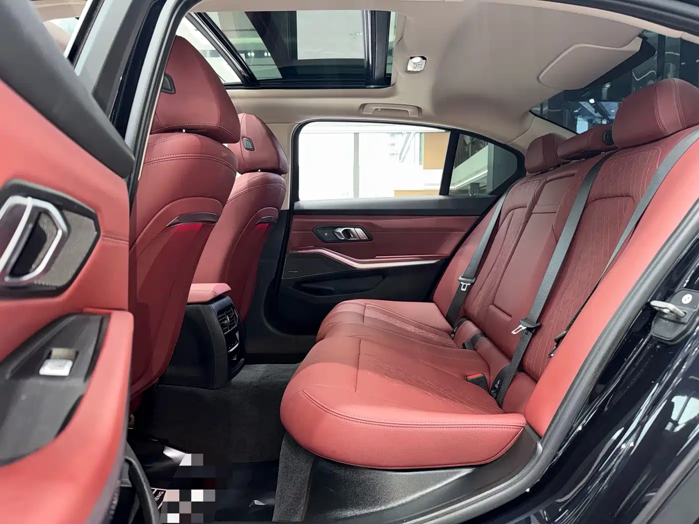 BMW 3 серии 2025