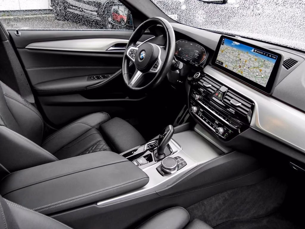 BMW 540 2023