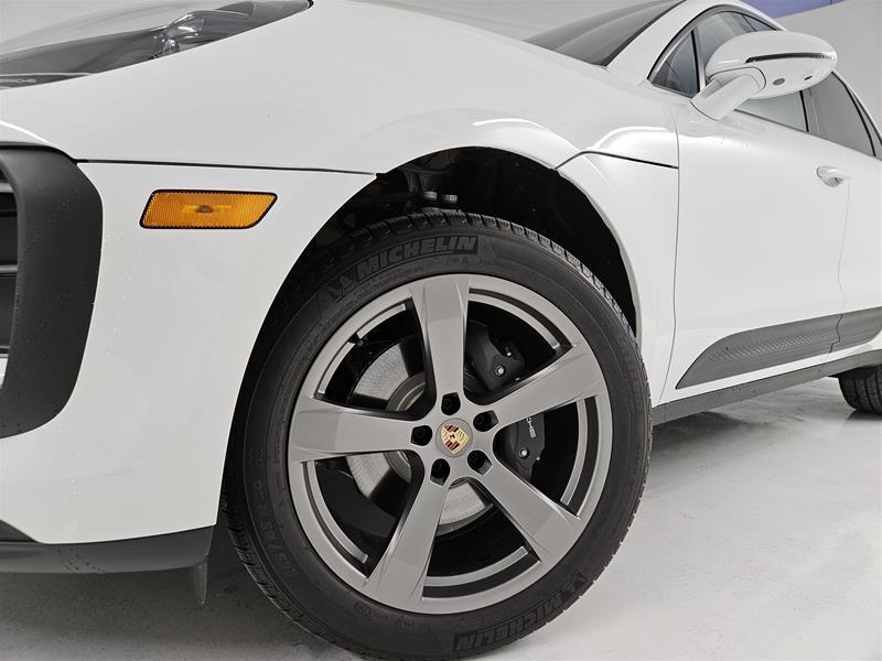 Porsche Macan 2024