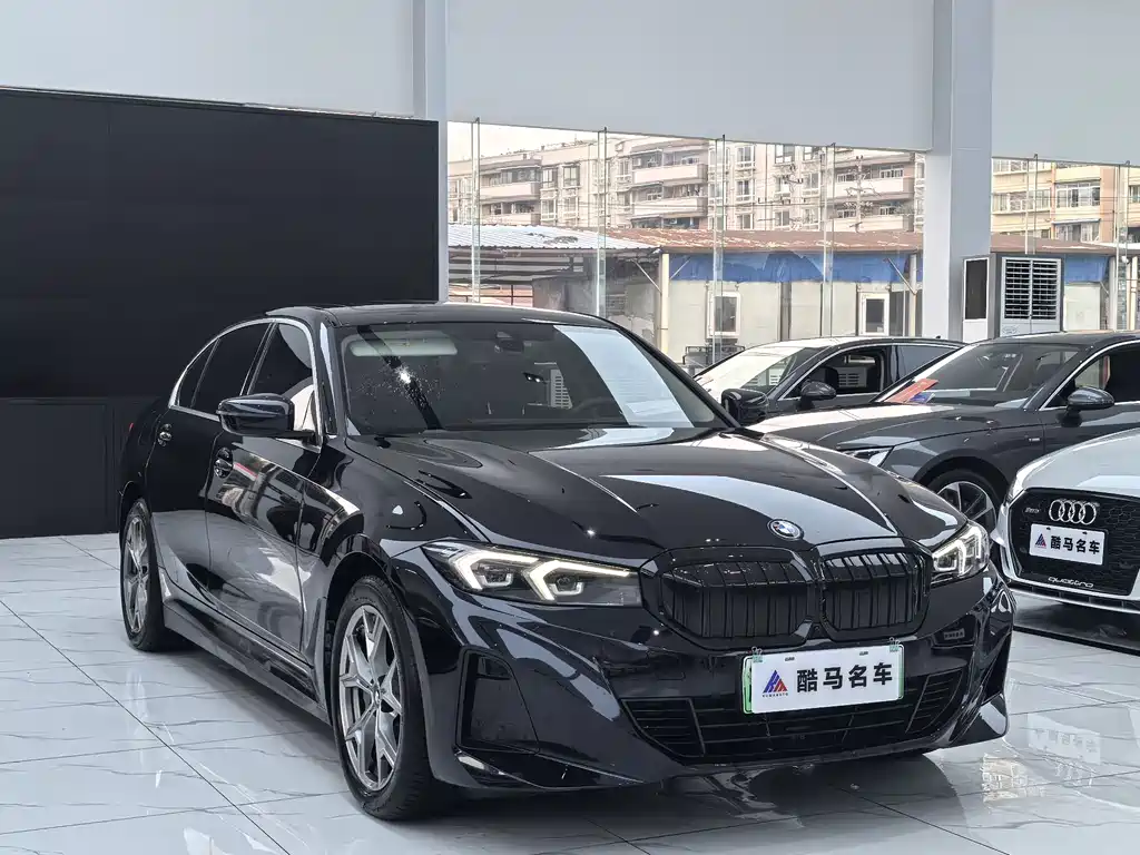 BMW i3 2023