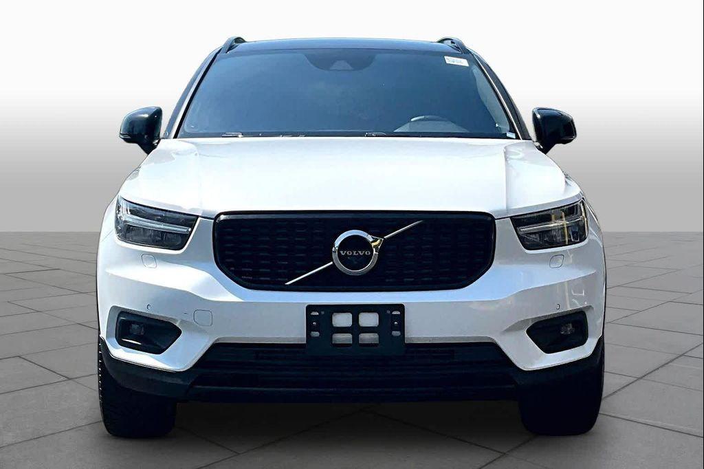 Volvo XC40 2022