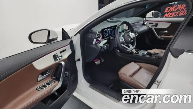 Mercedes-Benz CLA 2023