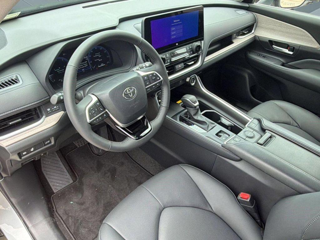 Toyota Grand Highlander 2026