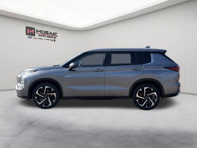 Mitsubishi Outlander 2023