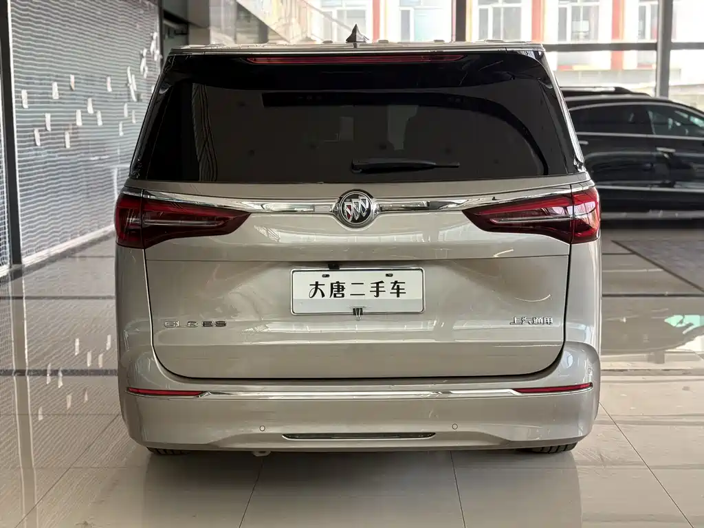 Buick GL8 2024