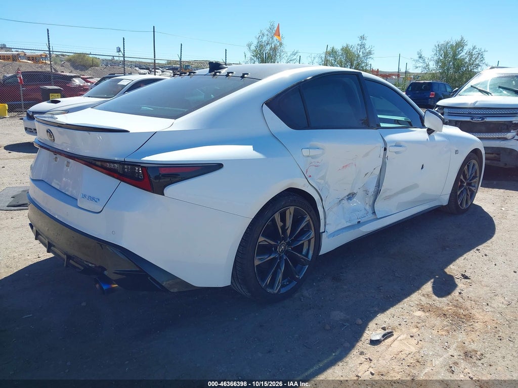 Lexus IS 2021