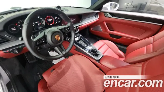 Porsche 911 2021