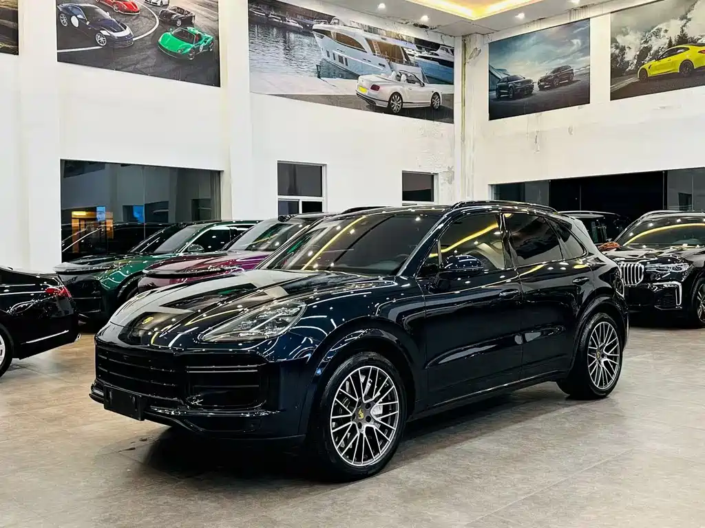 Porsche Cayenne 2021