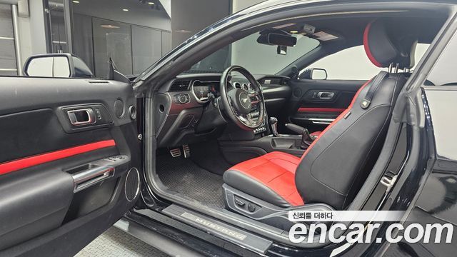 Ford Mustang 2022