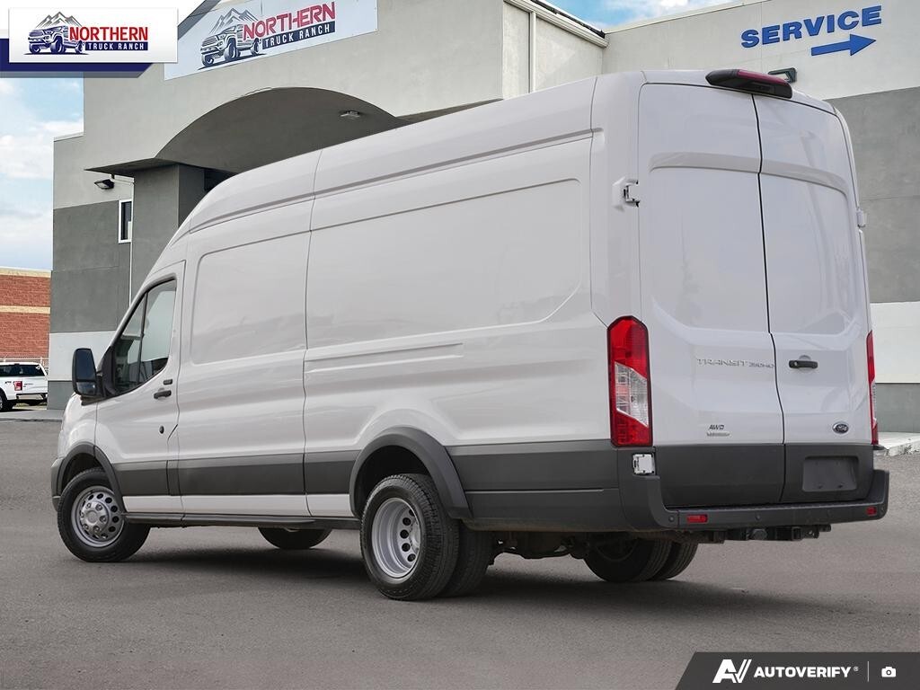 Ford Transit 2023
