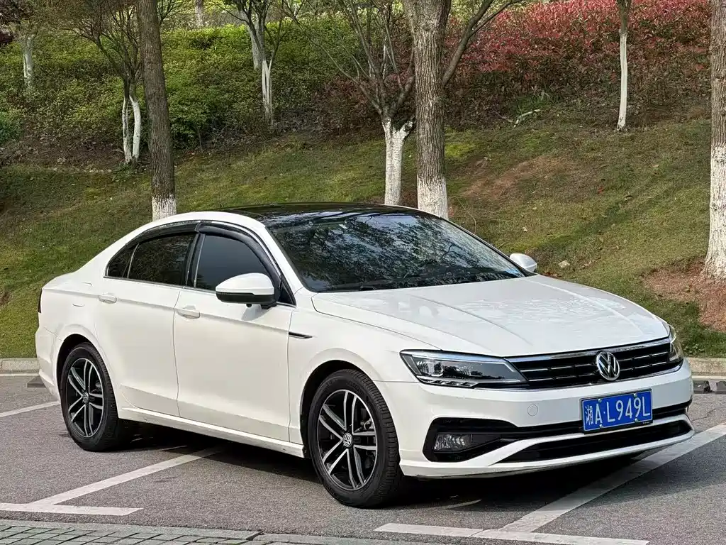 Volkswagen Lamando 2021